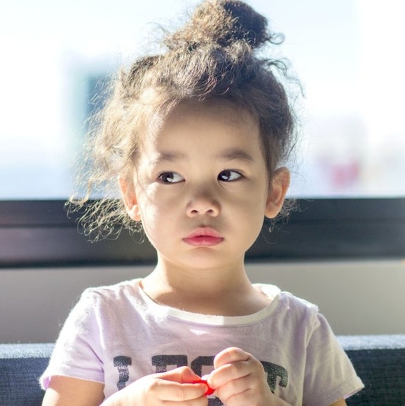 Meet your Posher, Sheena - Picture 1 of 1